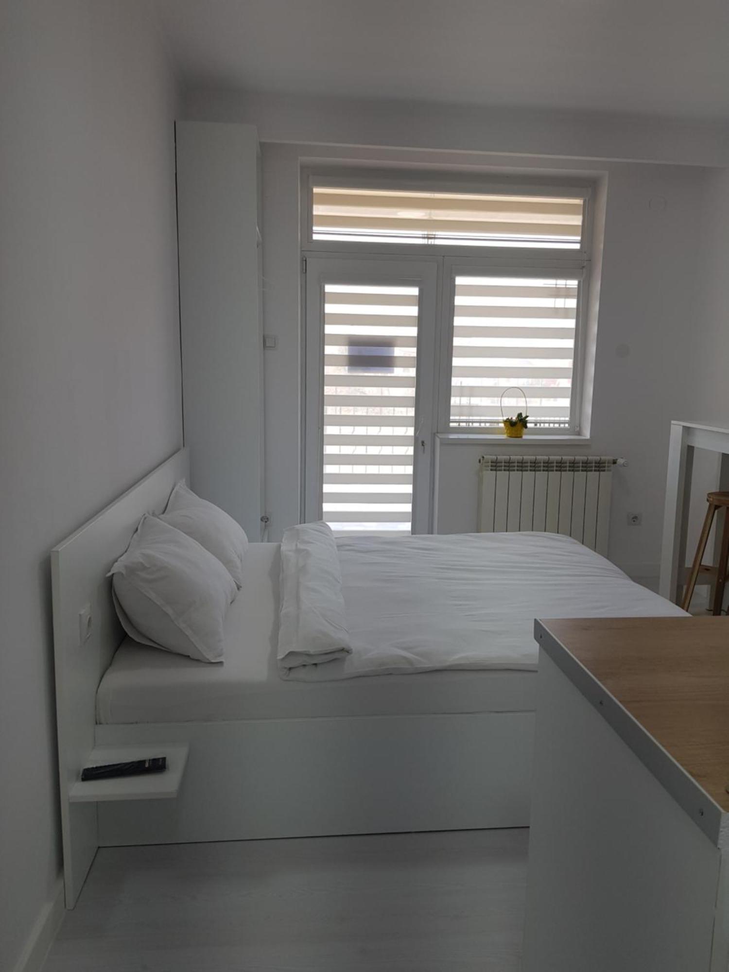 Villa Casuta Cu Tei Oradea Zimmer foto